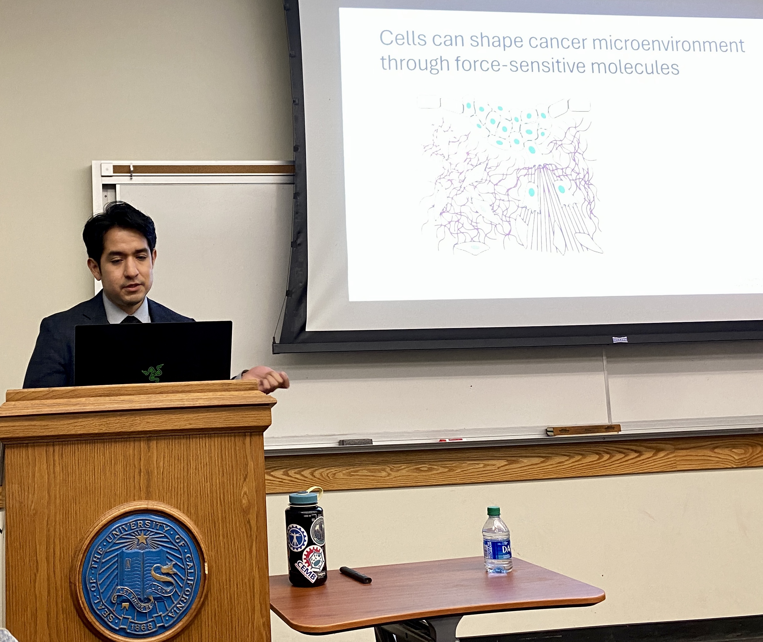 Andre effectively defended his doctoral thesis.